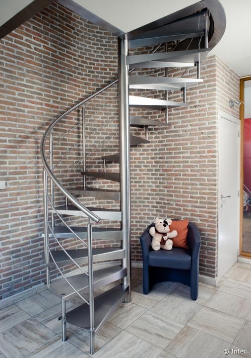 Escalier en Colimaon - Marches en inox