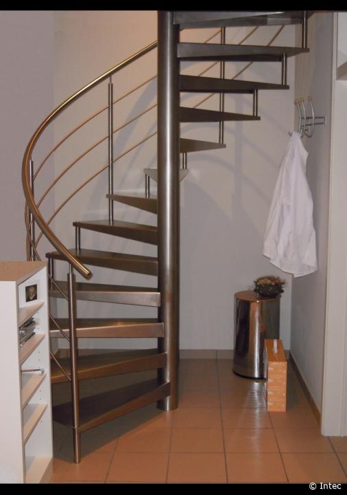 Escalier en Colimaon - Marches en inox