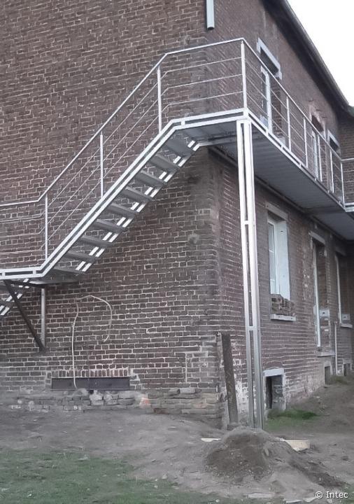 Stainless steel terraces